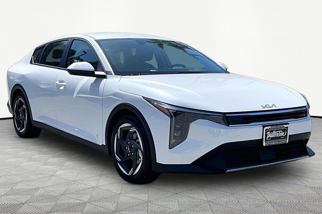 Certified 2025 Kia K4 EX FWD image 5