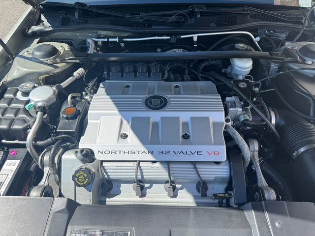 Used 1996 Cadillac Seville SLS image 16