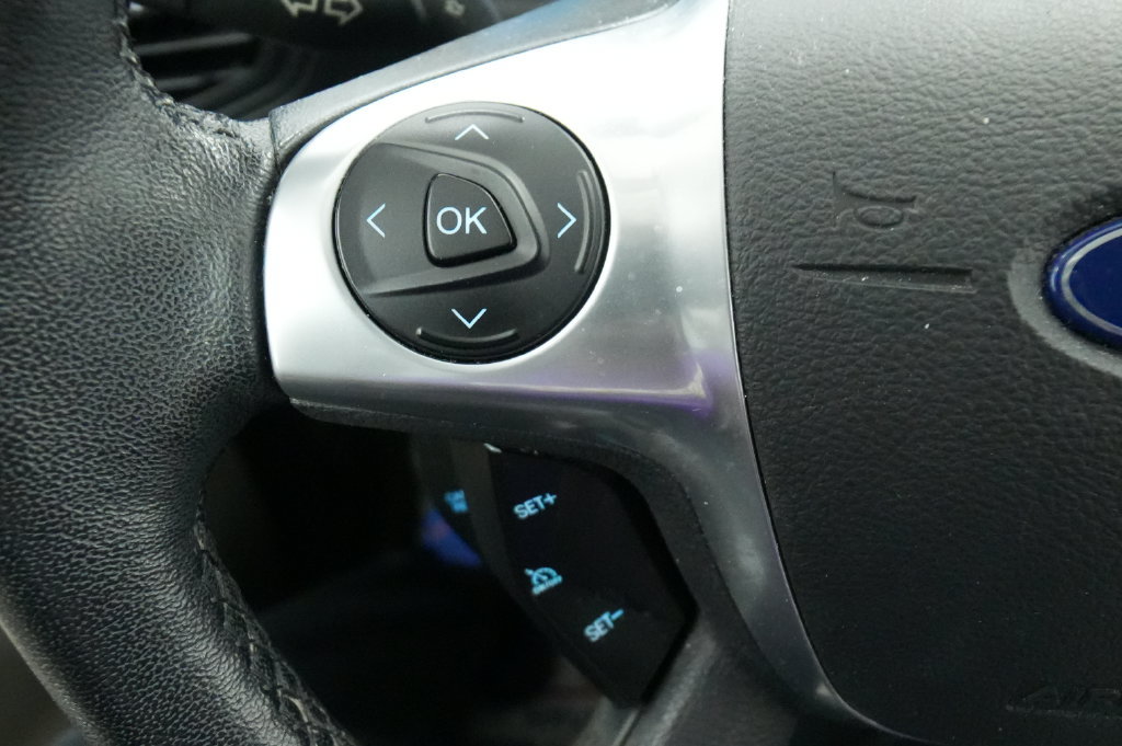 Used 2016 Ford Escape SE w/ SE Leather Comfort Package AWD/4WD image 35