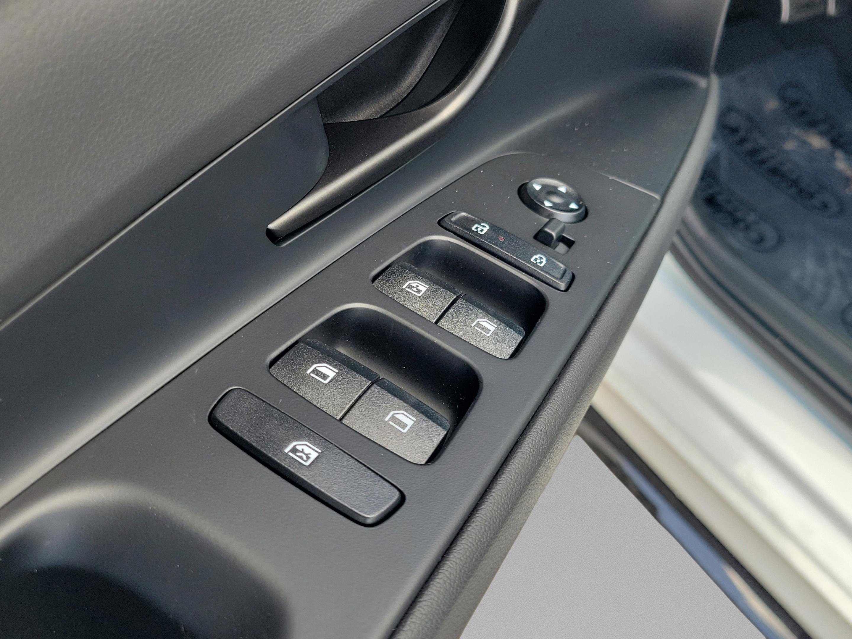 New 2026 Hyundai Elantra N Line FWD image 17