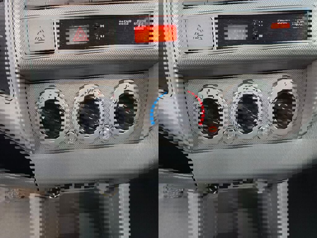 Used 2009 Toyota Tacoma 4x4 Access Cab V6 image 23