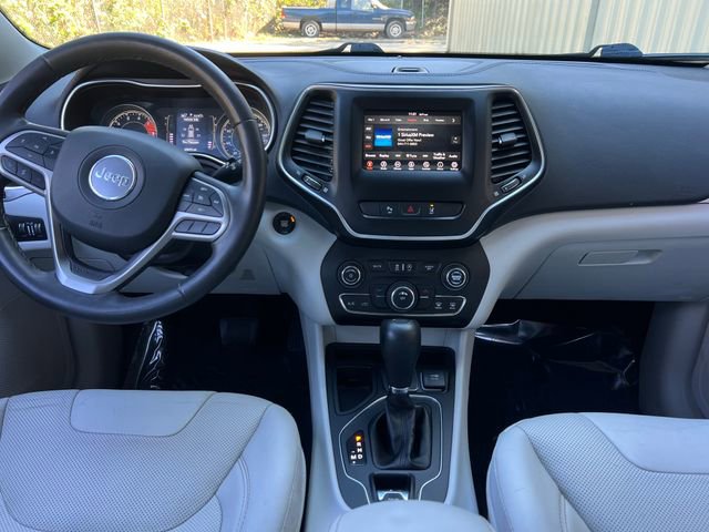 Used 2021 Jeep Cherokee Latitude Lux image 16