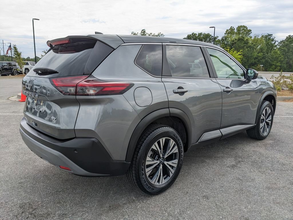 Used 2023 Nissan Rogue SV FWD image 21
