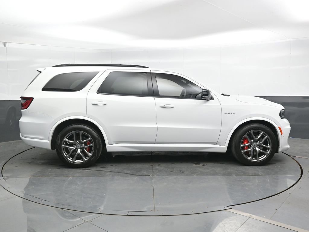 Used 2024 Dodge Durango R/T w/ Tow 'N Go Group AWD/4WD image 3