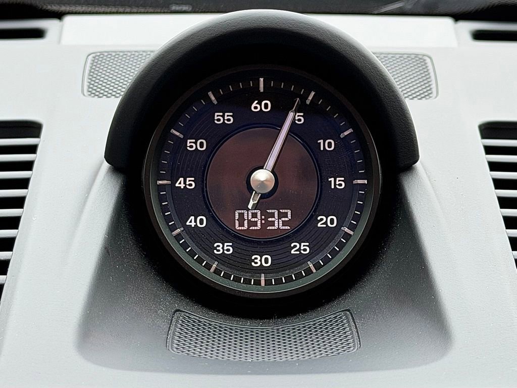 Certified 2024 Porsche 911 Targa 4S image 13