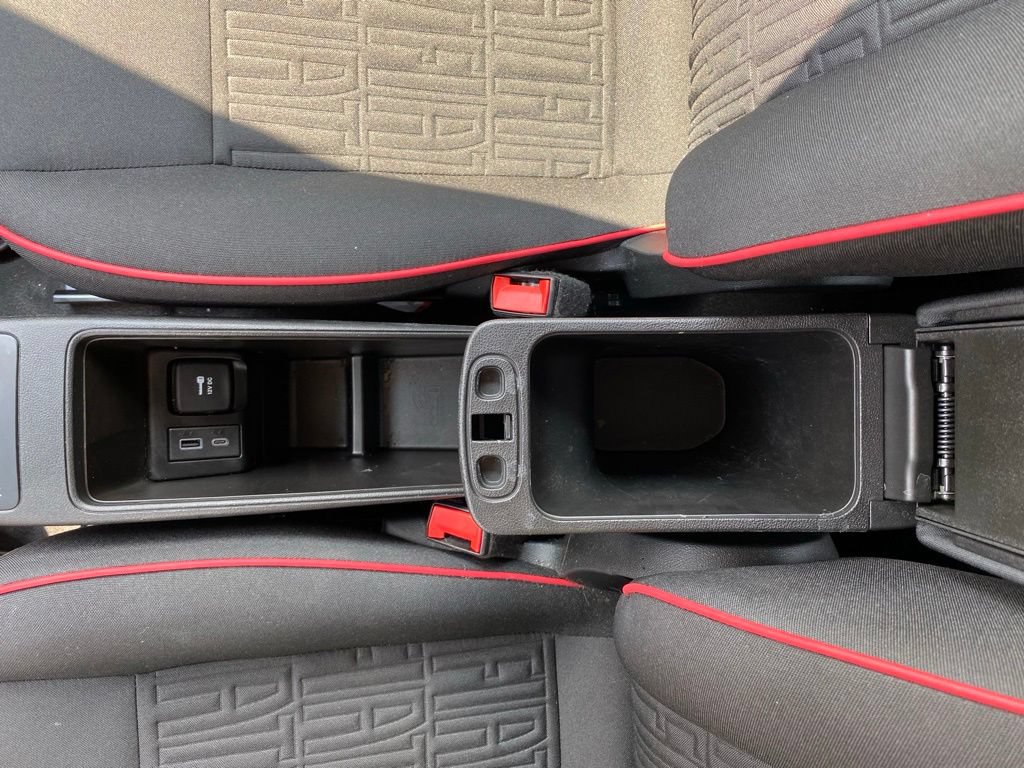 Used 2024 FIAT 500 e (RED) FWD image 17