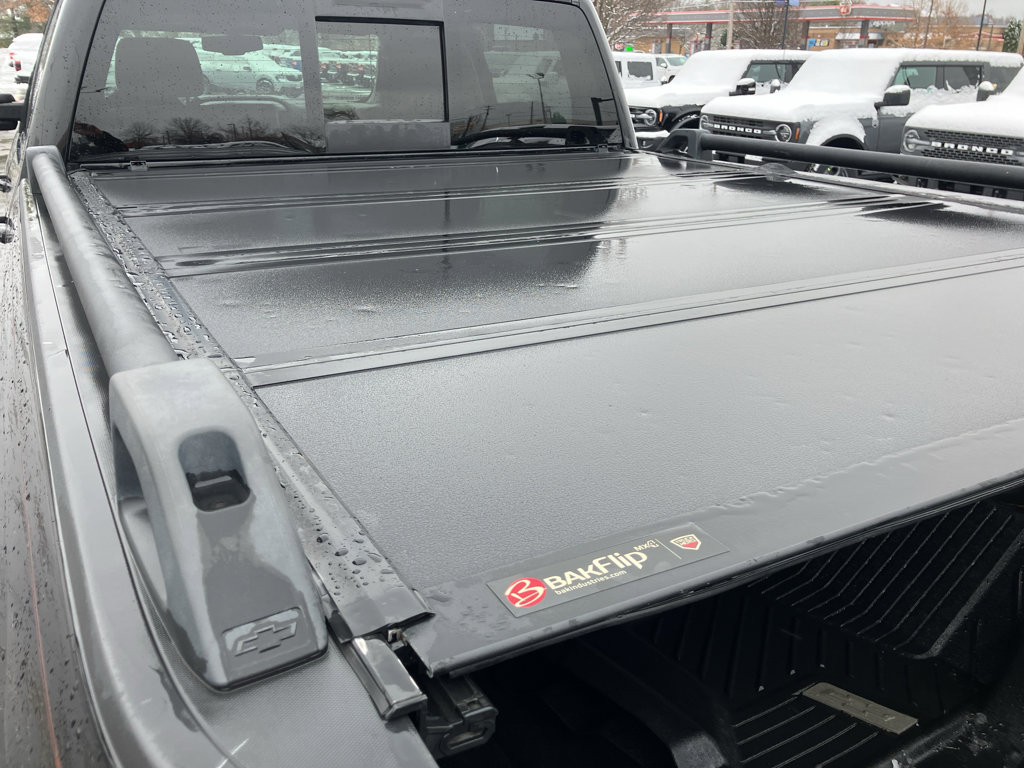 Used 2018 Chevrolet Silverado 2500 LTZ image 9