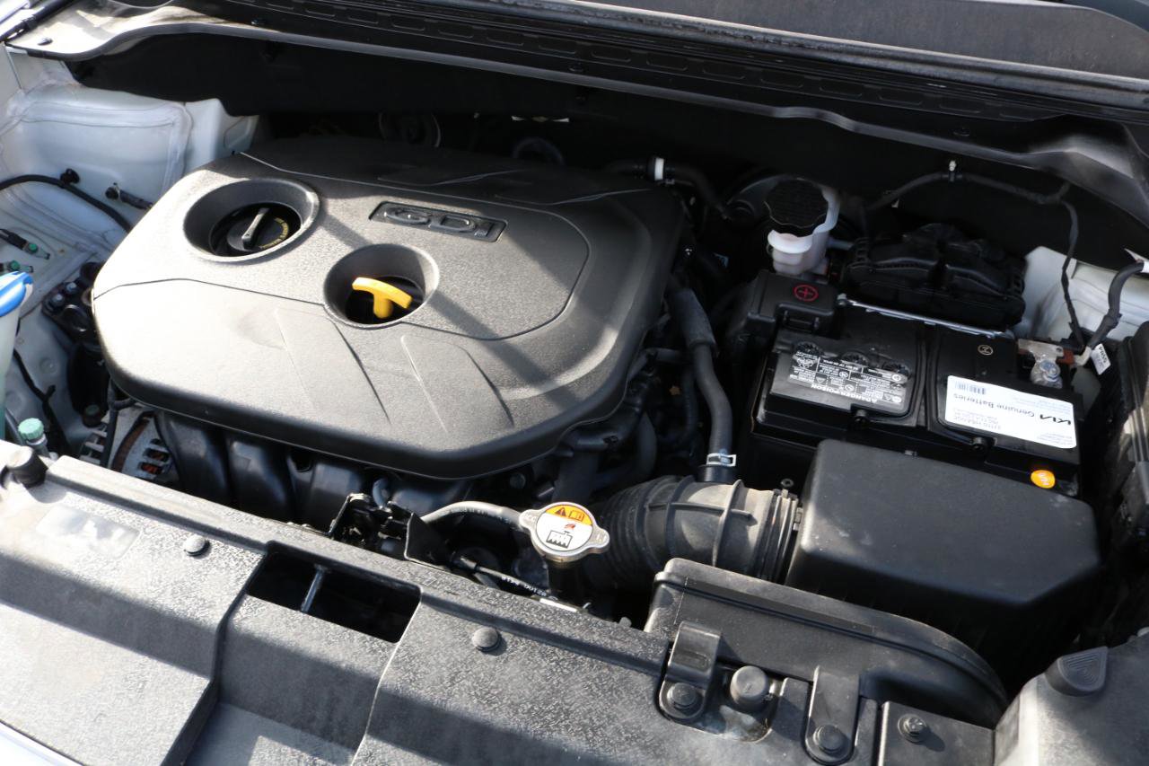 Used 2016 Kia Soul + FWD image 46