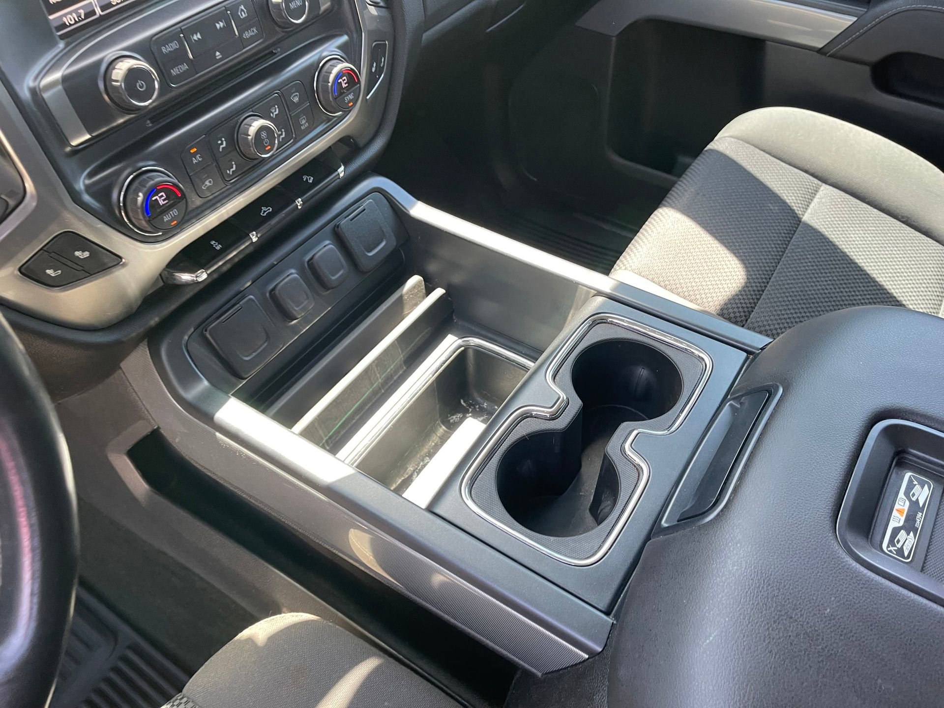 Used 2017 Chevrolet Silverado 1500 LT w/ All Star Edition image 18