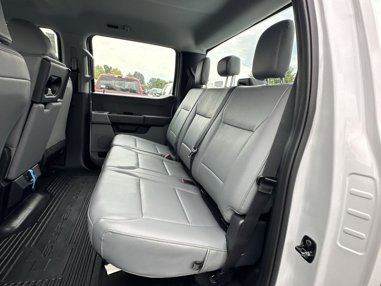 New 2026 Ford F350 XL w/ XL Chrome Package AWD/4WD image 33
