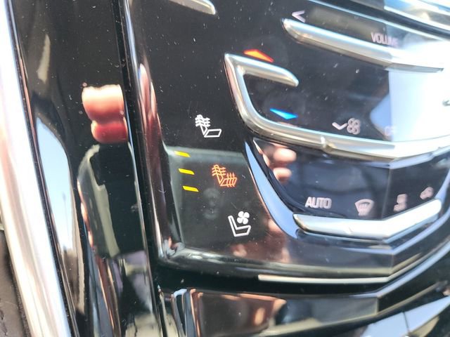 Used 2019 Cadillac Escalade Platinum image 28