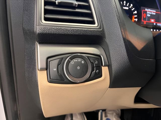 Used 2017 Ford Explorer FWD image 17