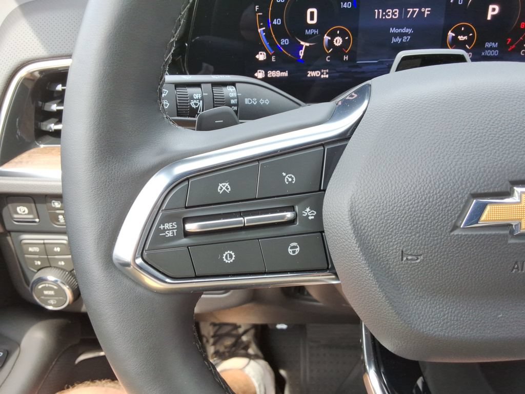Certified 2026 Chevrolet Suburban High Country AWD/4WD image 30