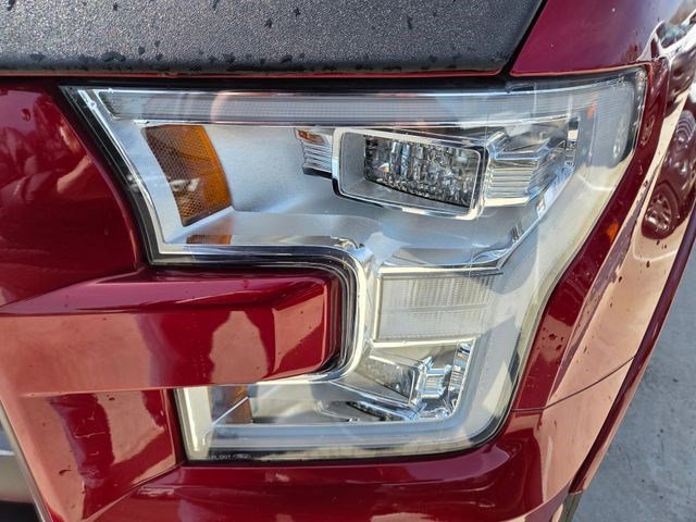 Used 2017 Ford F150 Lariat w/ Equipment Group 502A Luxury AWD/4WD image 20