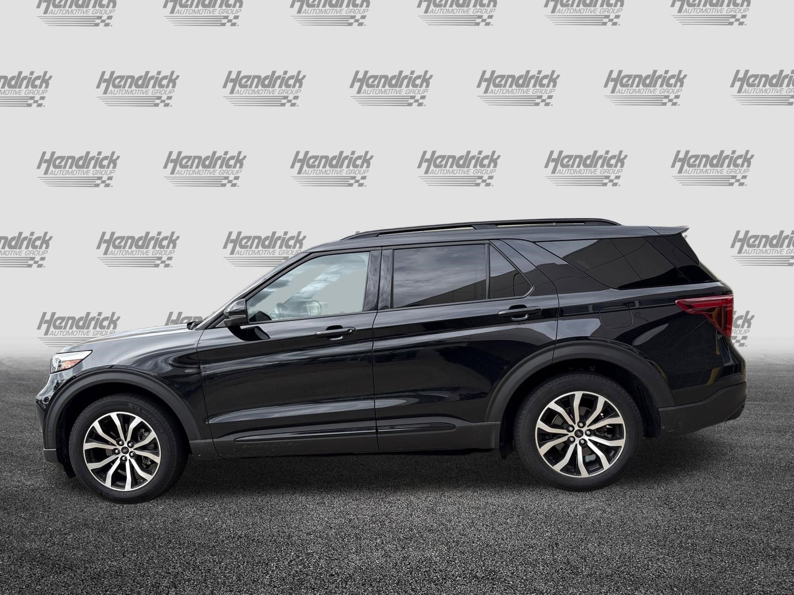 Used 2020 Ford Explorer ST w/ Premium Technology Package image 7
