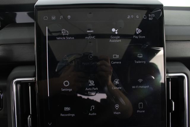 New 2026 GMC Yukon Denali AWD/4WD image 7