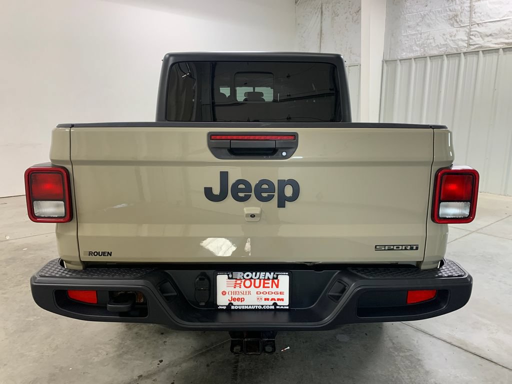 Used 2020 Jeep Gladiator Sport w/ Quick Order Package 24S AWD/4WD image 7