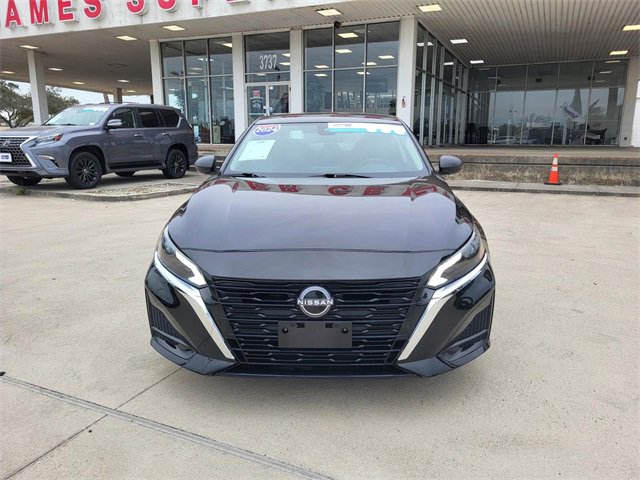 Used 2024 Nissan Altima 2.5 SV image 19