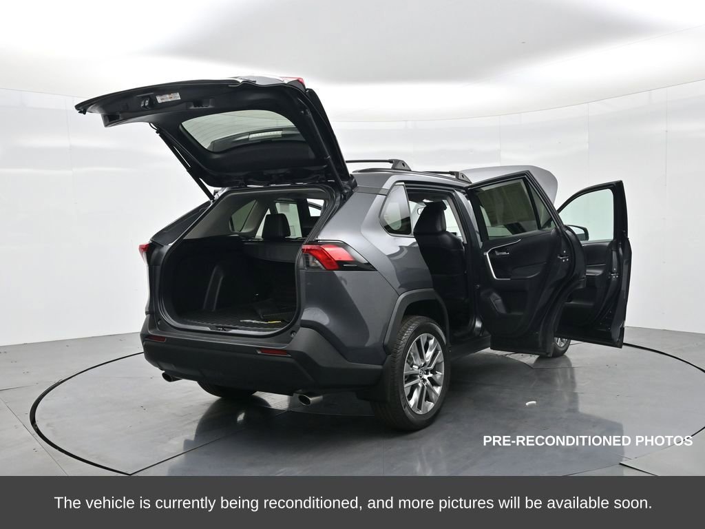 Used 2023 Toyota RAV4 XLE Premium image 38