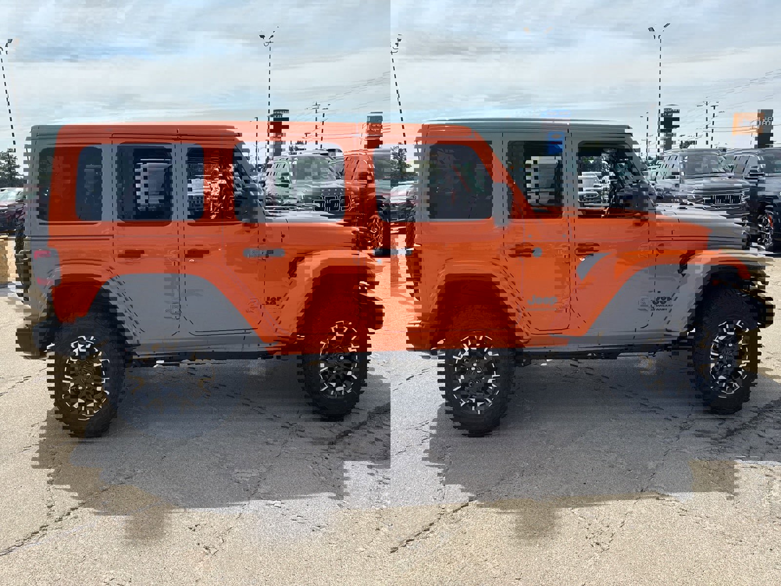 New 2025 Jeep Wrangler Unlimited Sahara w/ Safety Group image 6
