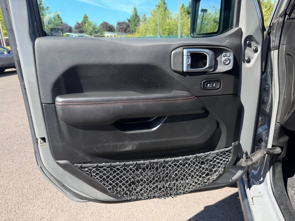 Used 2022 Jeep Gladiator Rubicon w/ Cold Weather Group AWD/4WD image 11