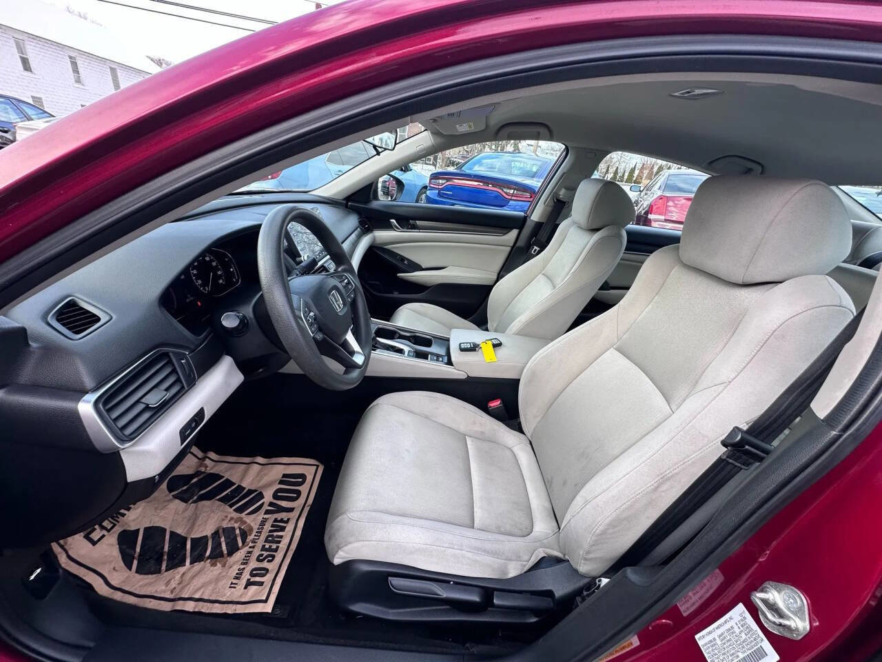 Used 2018 Honda Accord LX image 9