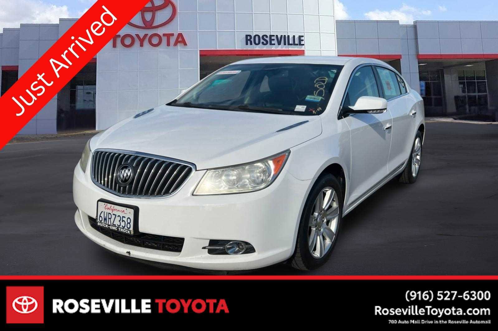 Used 2013 Buick LaCrosse Leather FWD video 1