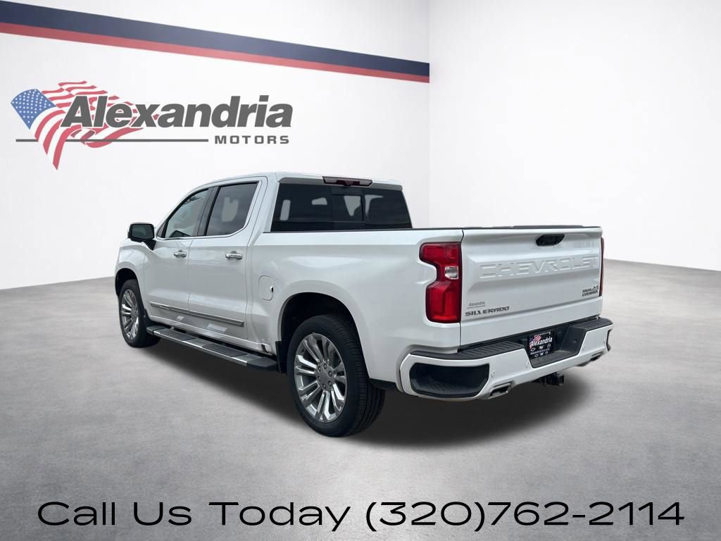 Certified 2023 Chevrolet Silverado 1500 High Country w/ Technology Package AWD/4WD image 9