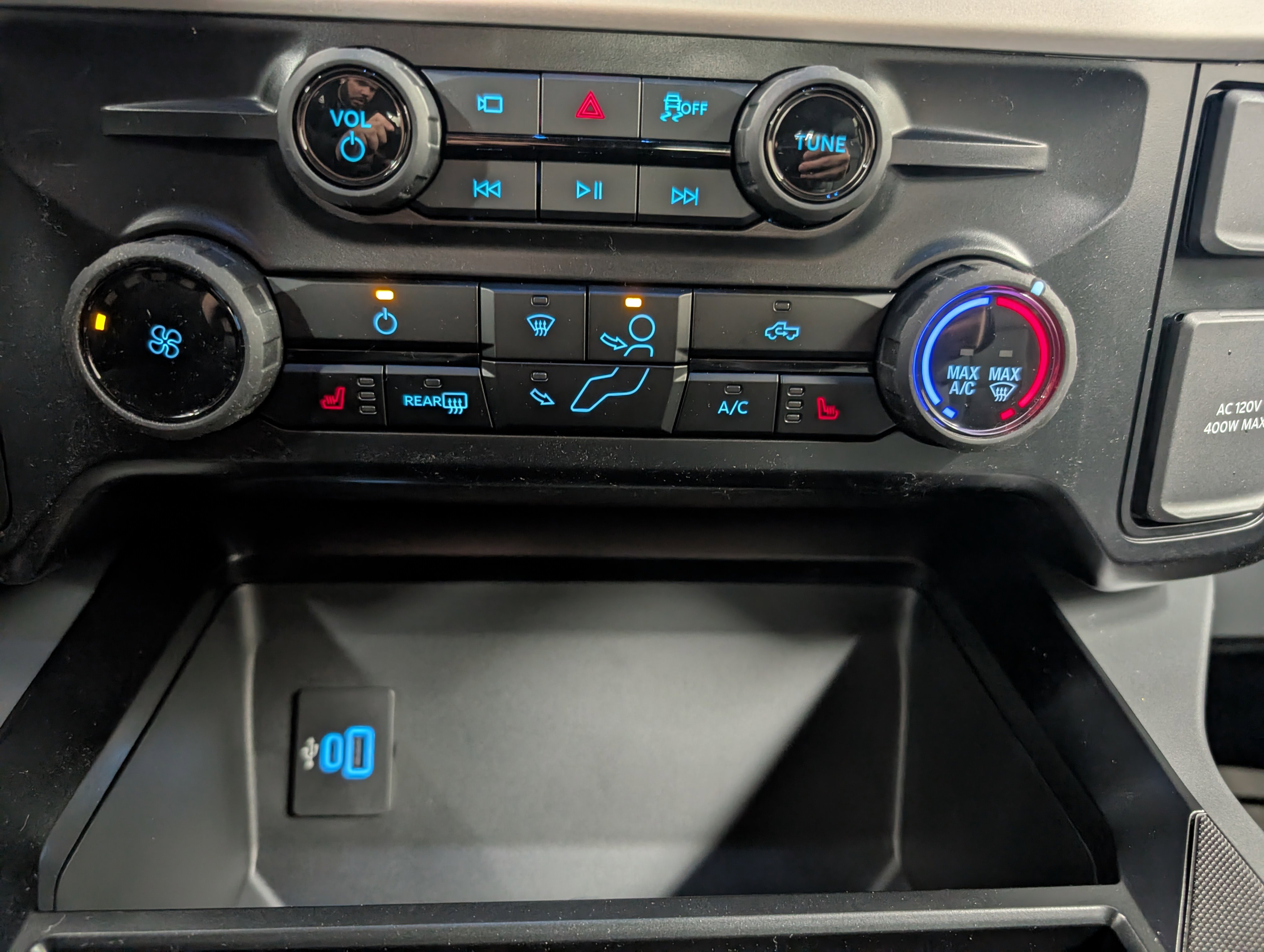 New 2026 Ford F250 4x4 Crew Cab Super Duty image 16