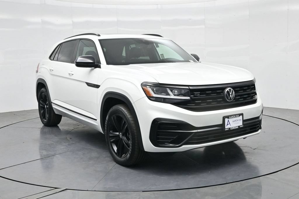 Used 2023 Volkswagen Atlas Cross Sport SEL R-Line AWD/4WD image 59