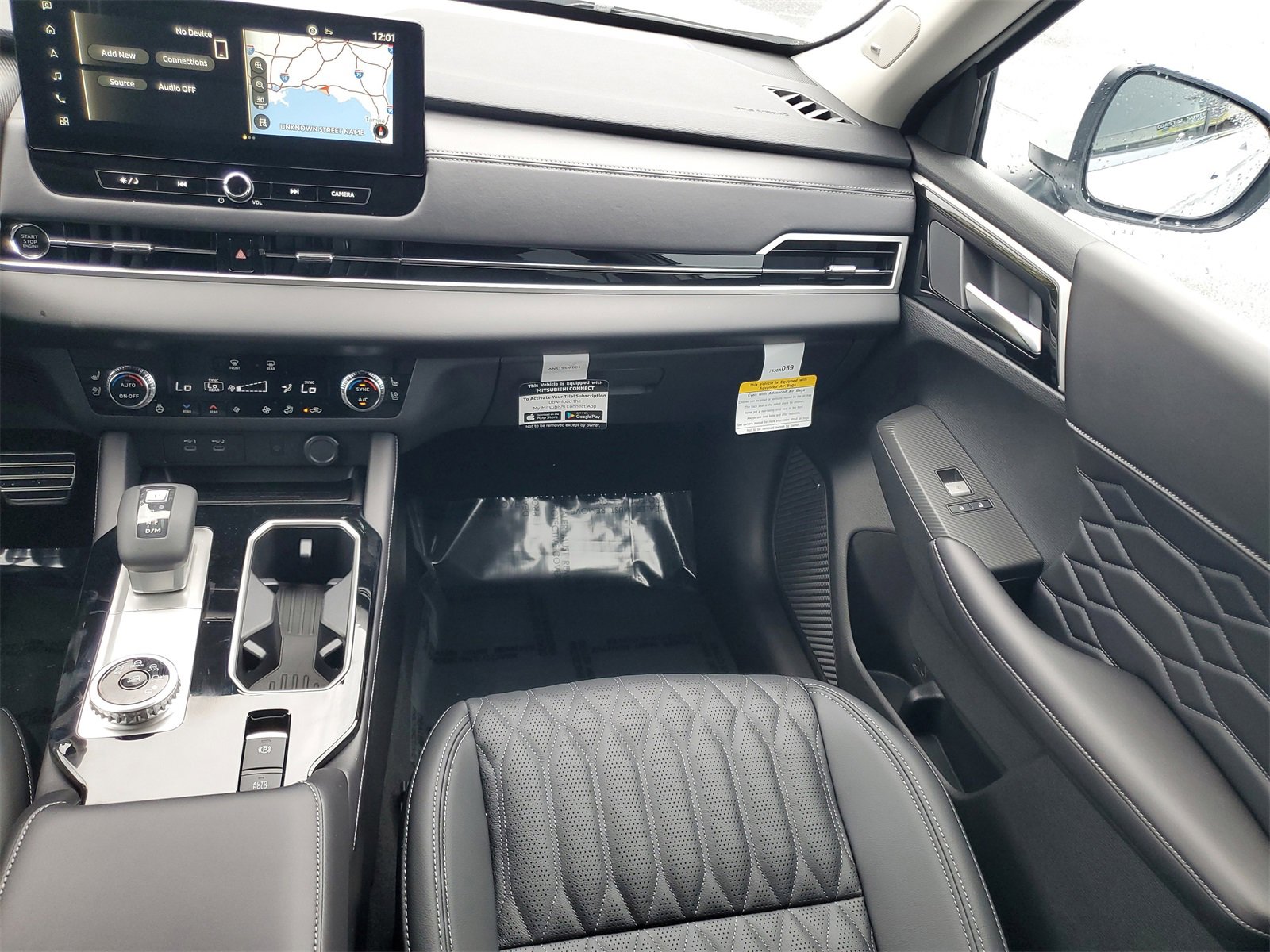 New 2025 Mitsubishi Outlander SEL image 27