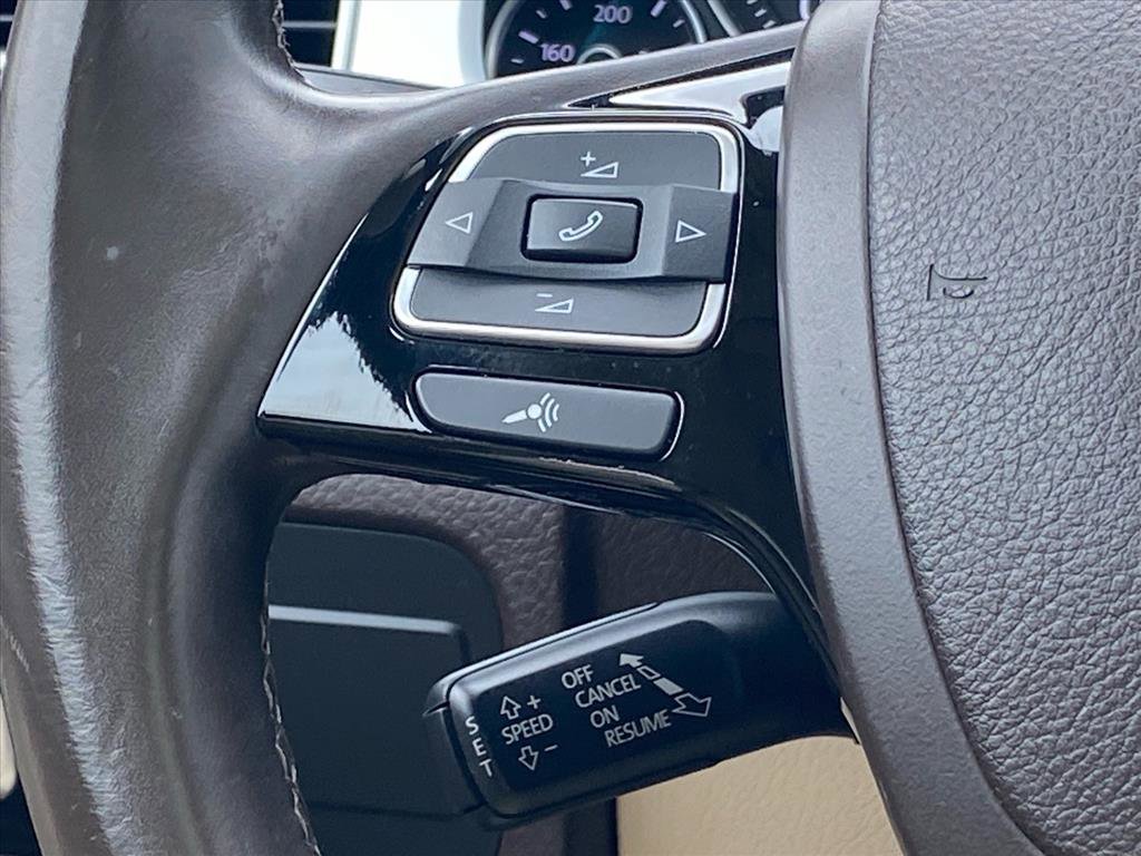 Used 2015 Volkswagen Touareg Executive image 7