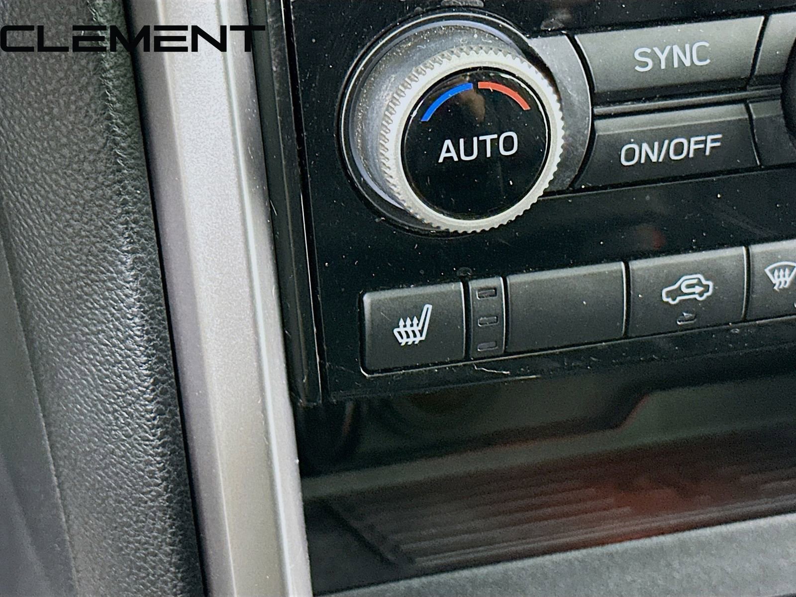 Used 2021 Subaru Ascent Limited w/ Technology Package image 23