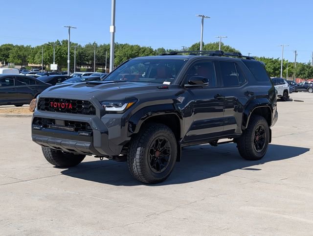 Certified 2025 Toyota 4Runner TRD Off-Road image 9