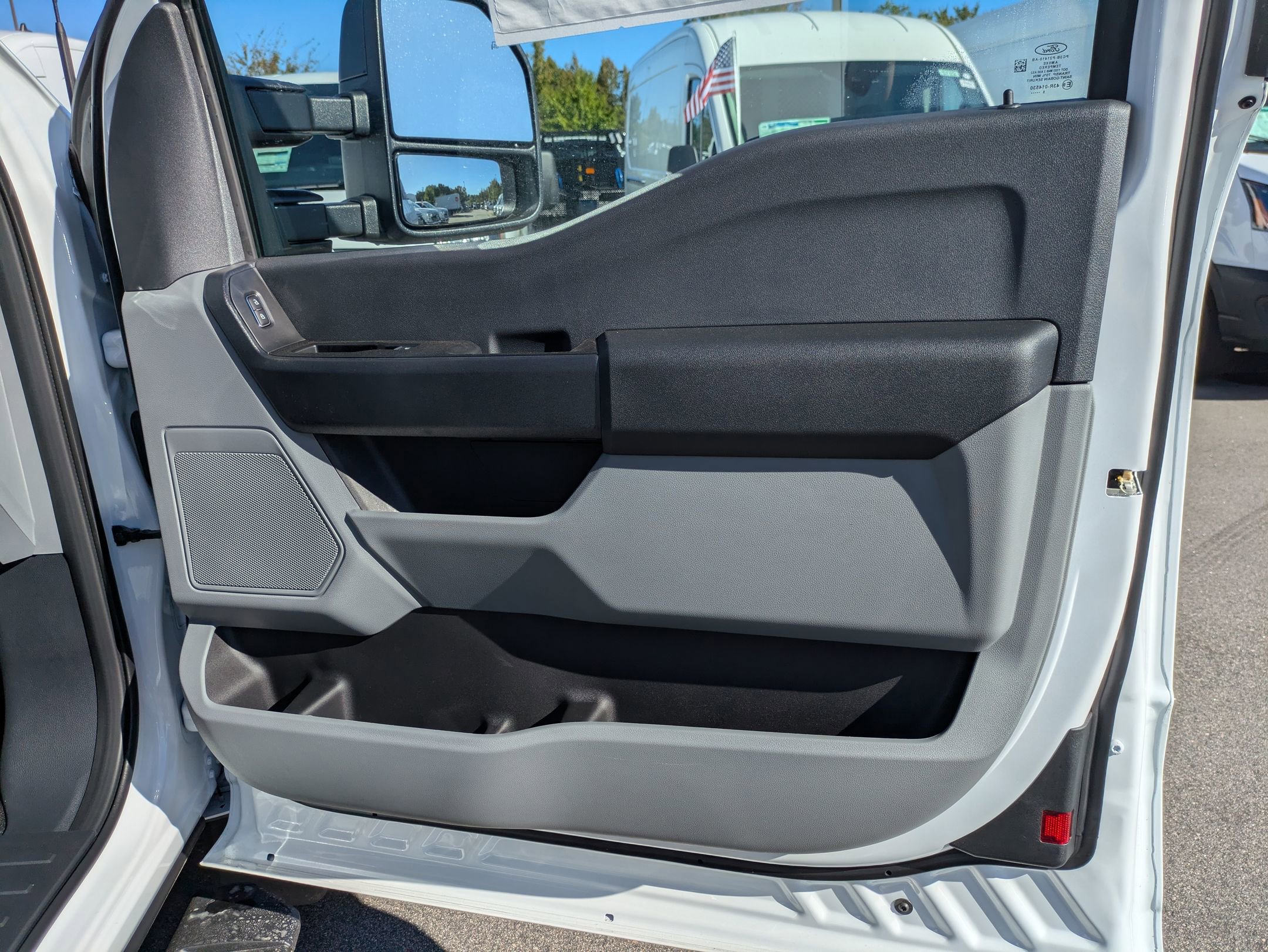 New 2026 Ford F550 4x4 Supercab Super Duty image 35