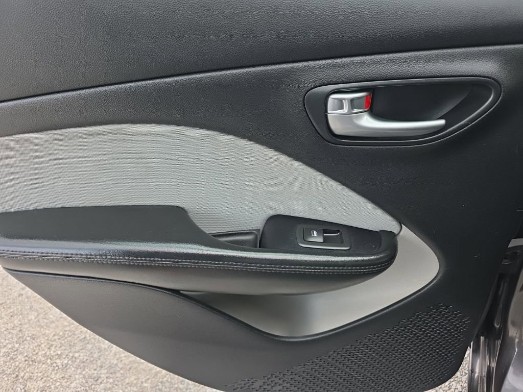 Used 2016 Dodge Dart SXT w/ Rallye Appearance Group image 18