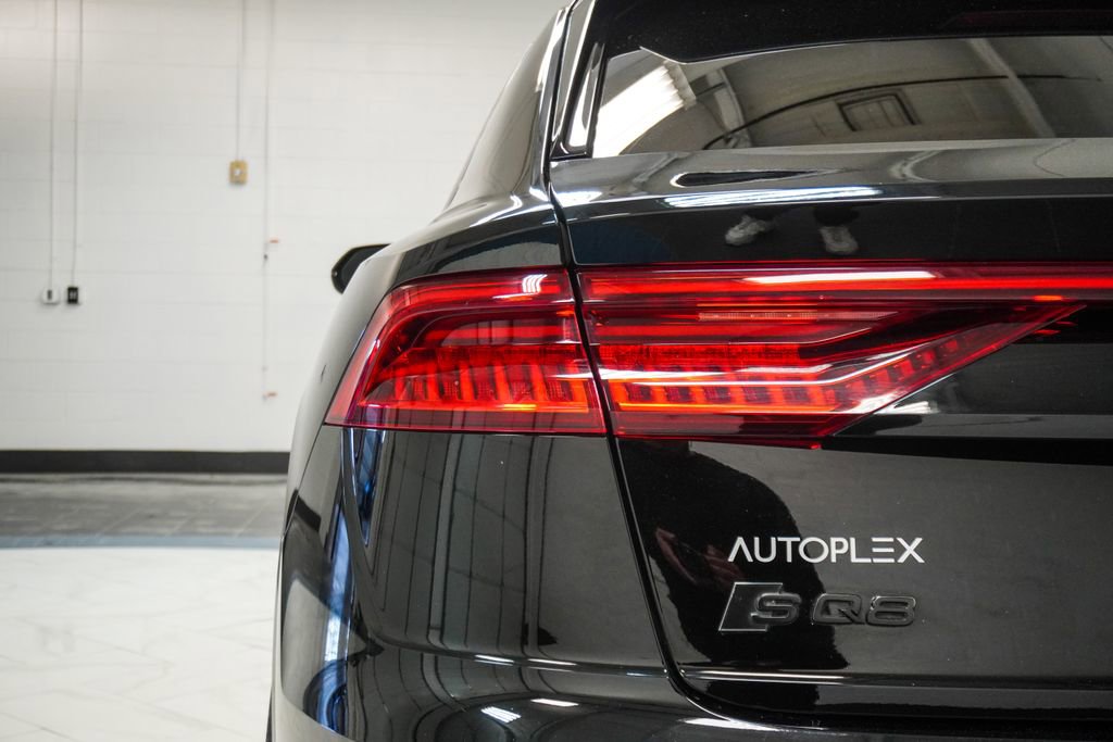 Used 2021 Audi SQ8 Prestige w/ Prestige Package image 42