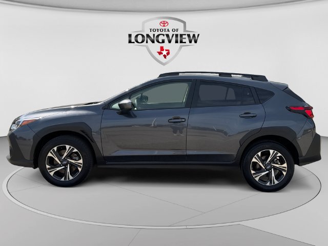 Used 2025 Subaru Crosstrek 2.5i Premium AWD/4WD image 2