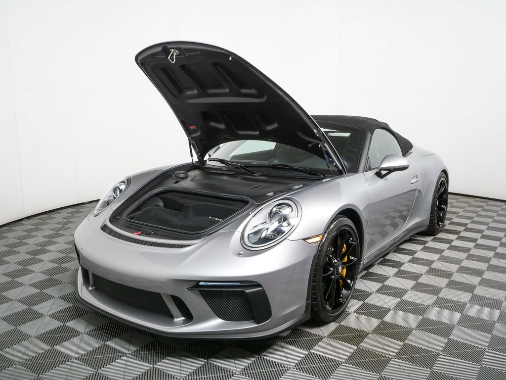 Certified 2019 Porsche 911 Speedster image 33