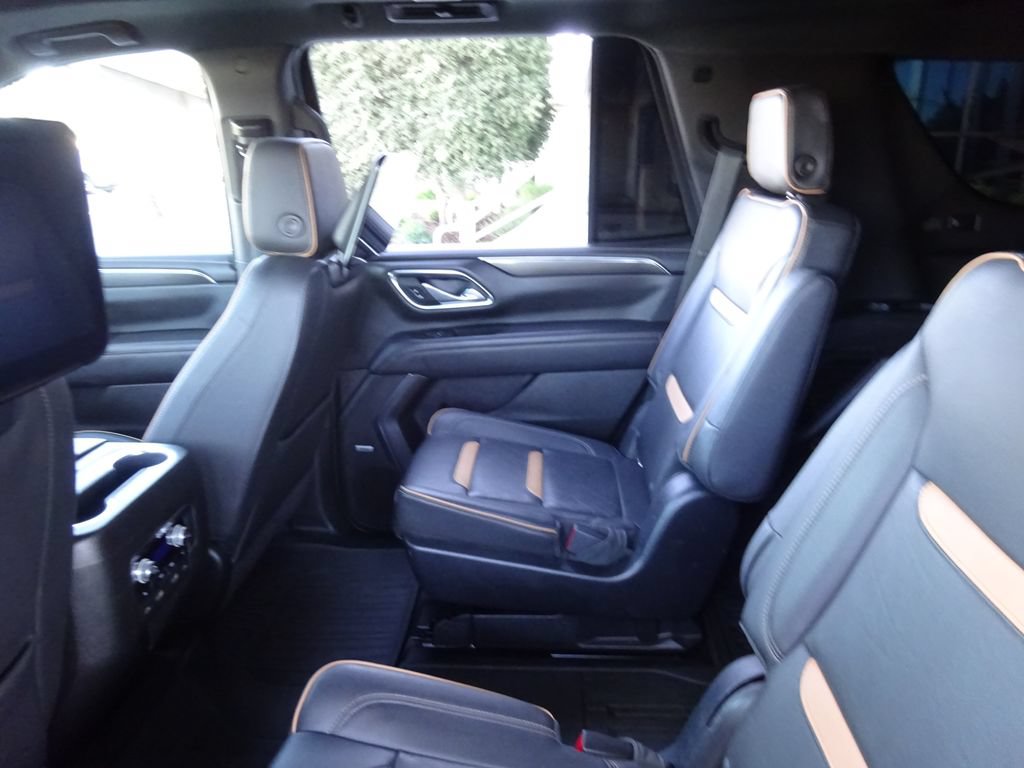 Used 2021 GMC Yukon AT4 w/ AT4 Premium Plus Package AWD/4WD image 21