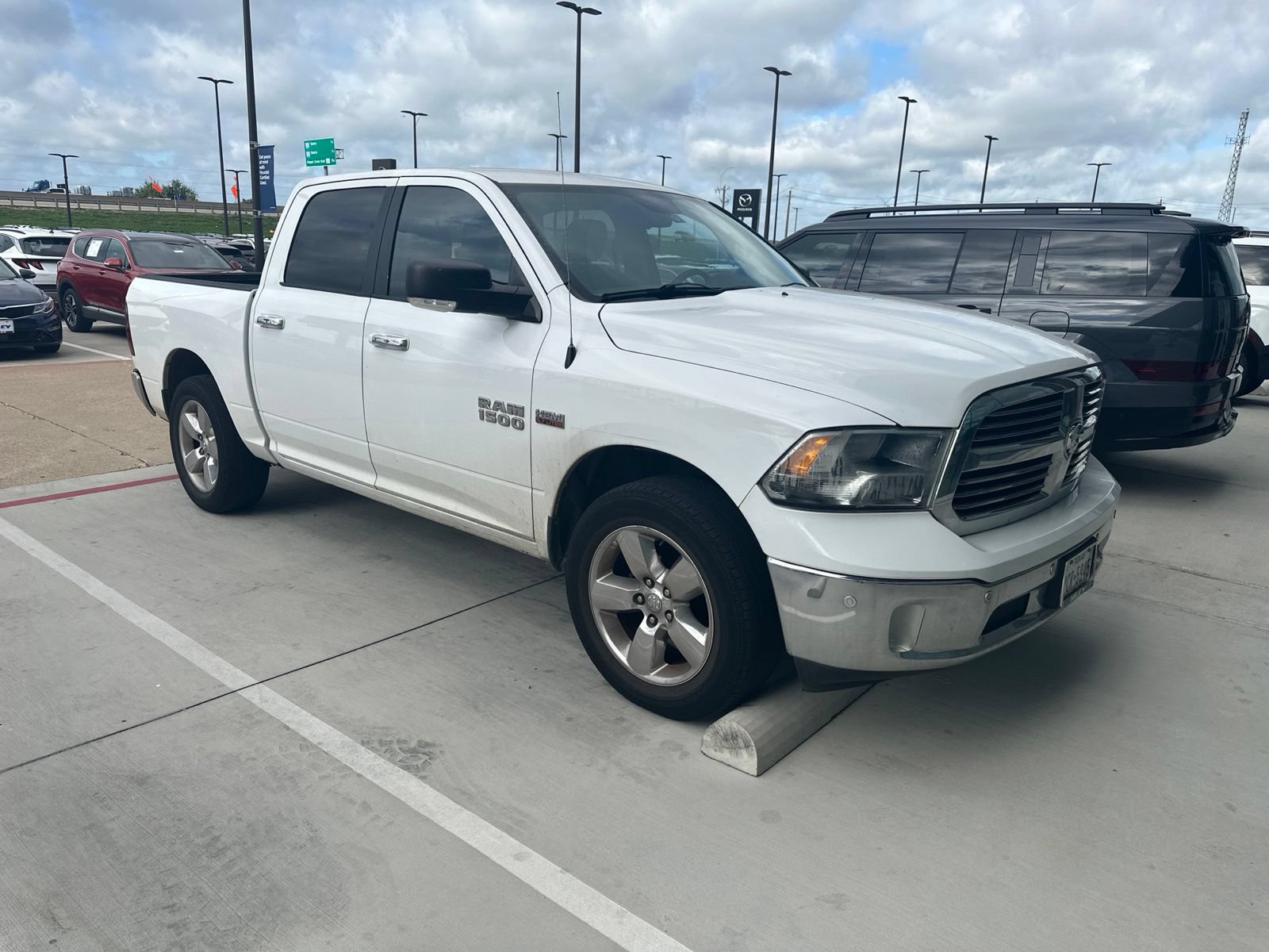 Used 2015 RAM 1500 Big Horn RWD image 5