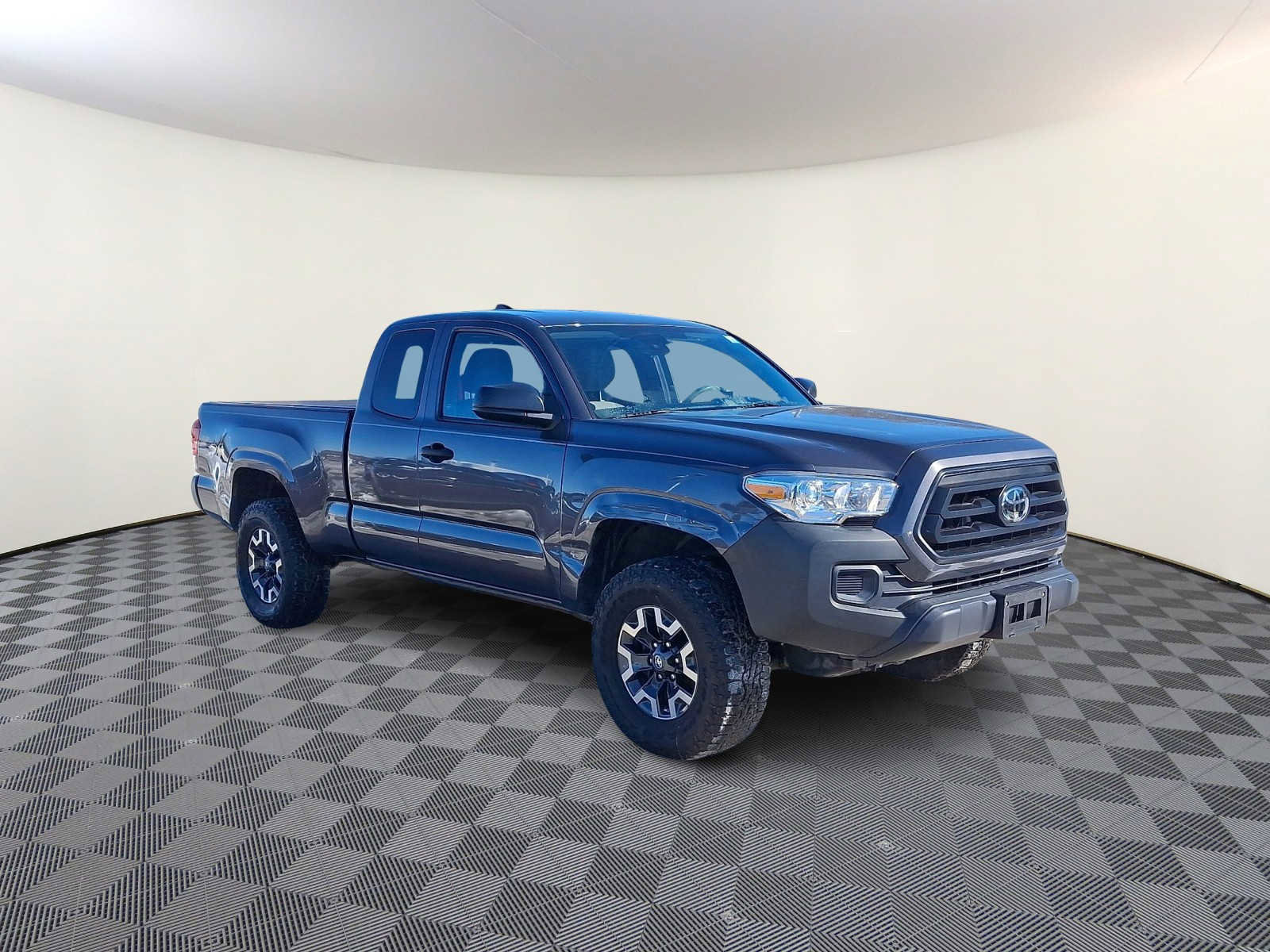 Certified 2021 Toyota Tacoma SR image 5