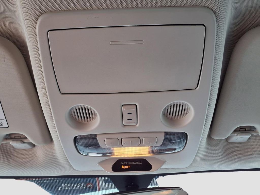 Used 2022 Ford EcoSport SE w/ SE Convenience Package image 26