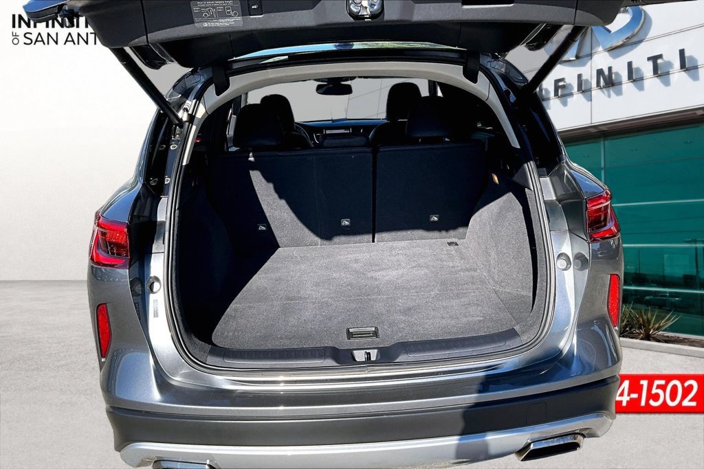 Used 2019 INFINITI QX50 Luxe w/ Navigation Package FWD image 47