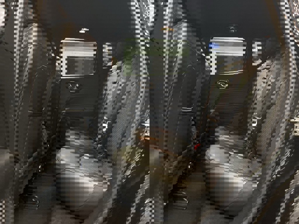 Used 2022 Jeep Compass Latitude image 29