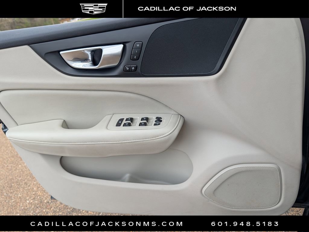 Used 2024 Volvo S60 B5 Core image 19