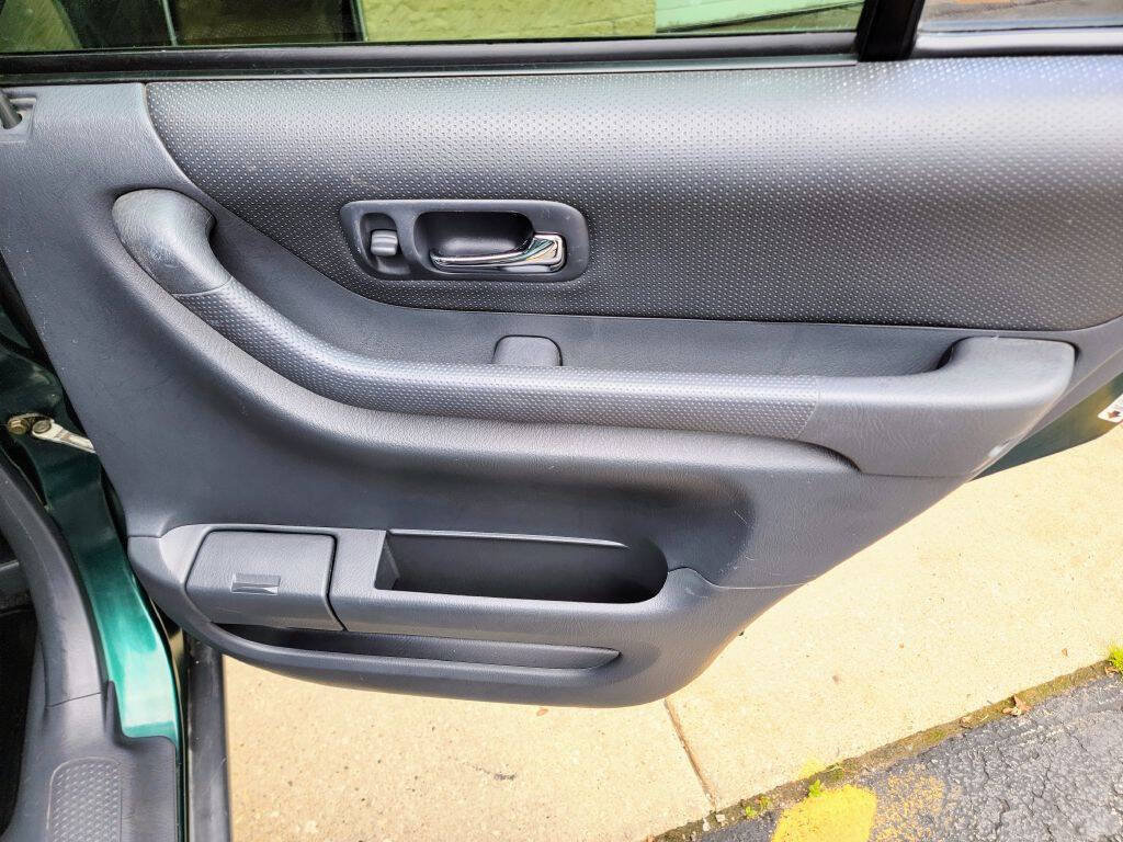 Used 2001 Honda CR-V EX image 19