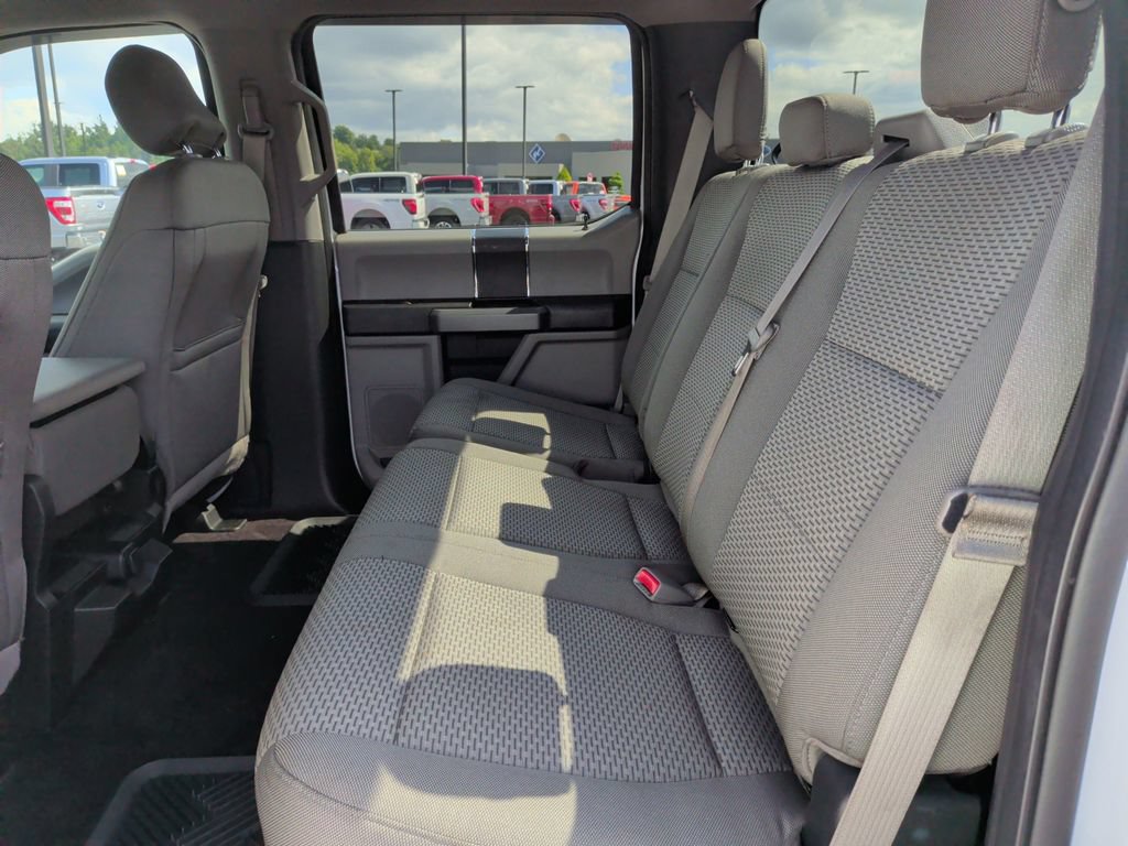 Used 2015 Ford F150 XLT AWD/4WD image 6