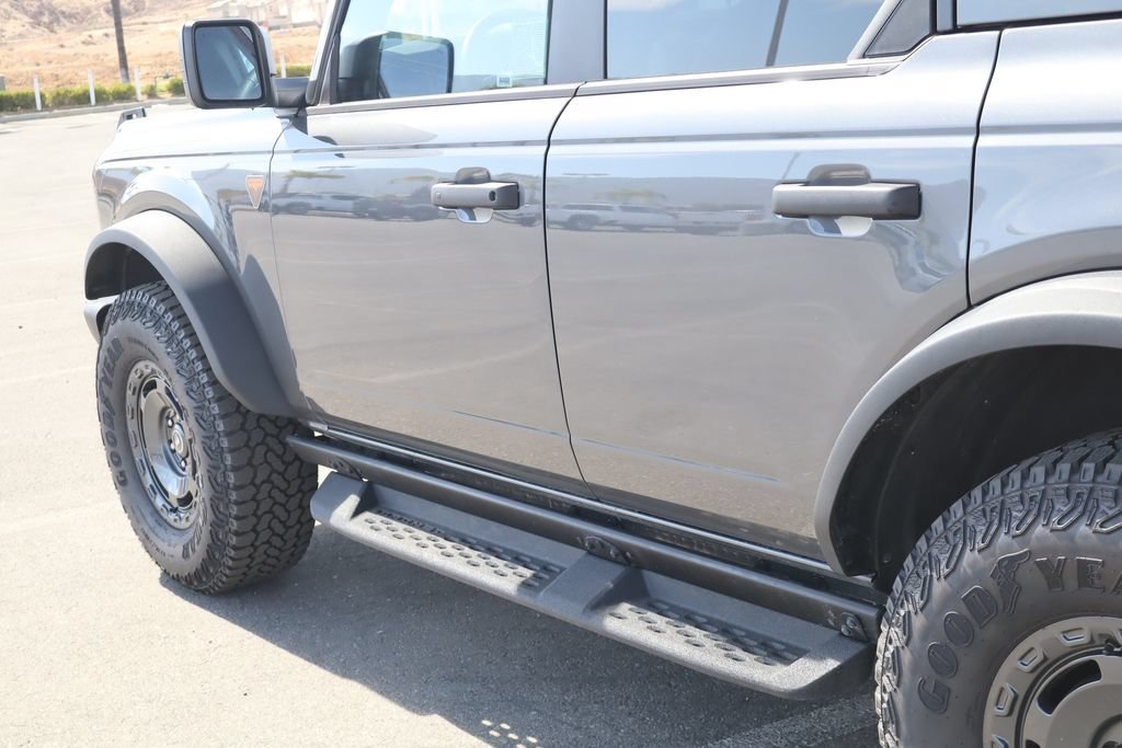 New 2025 Ford Bronco Badlands w/ Sasquatch Package AWD/4WD image 14