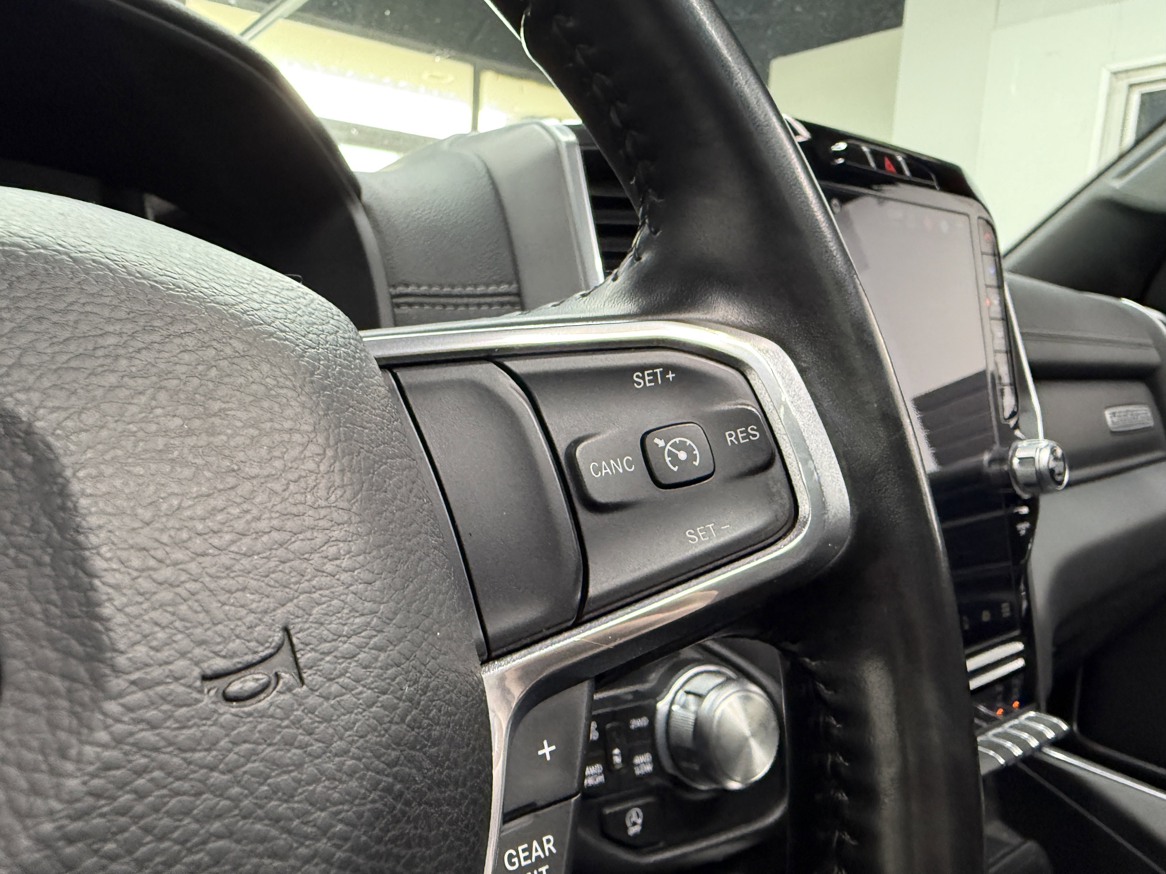Used 2022 RAM 1500 Laramie image 17